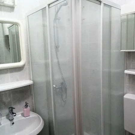 Ana Apartment